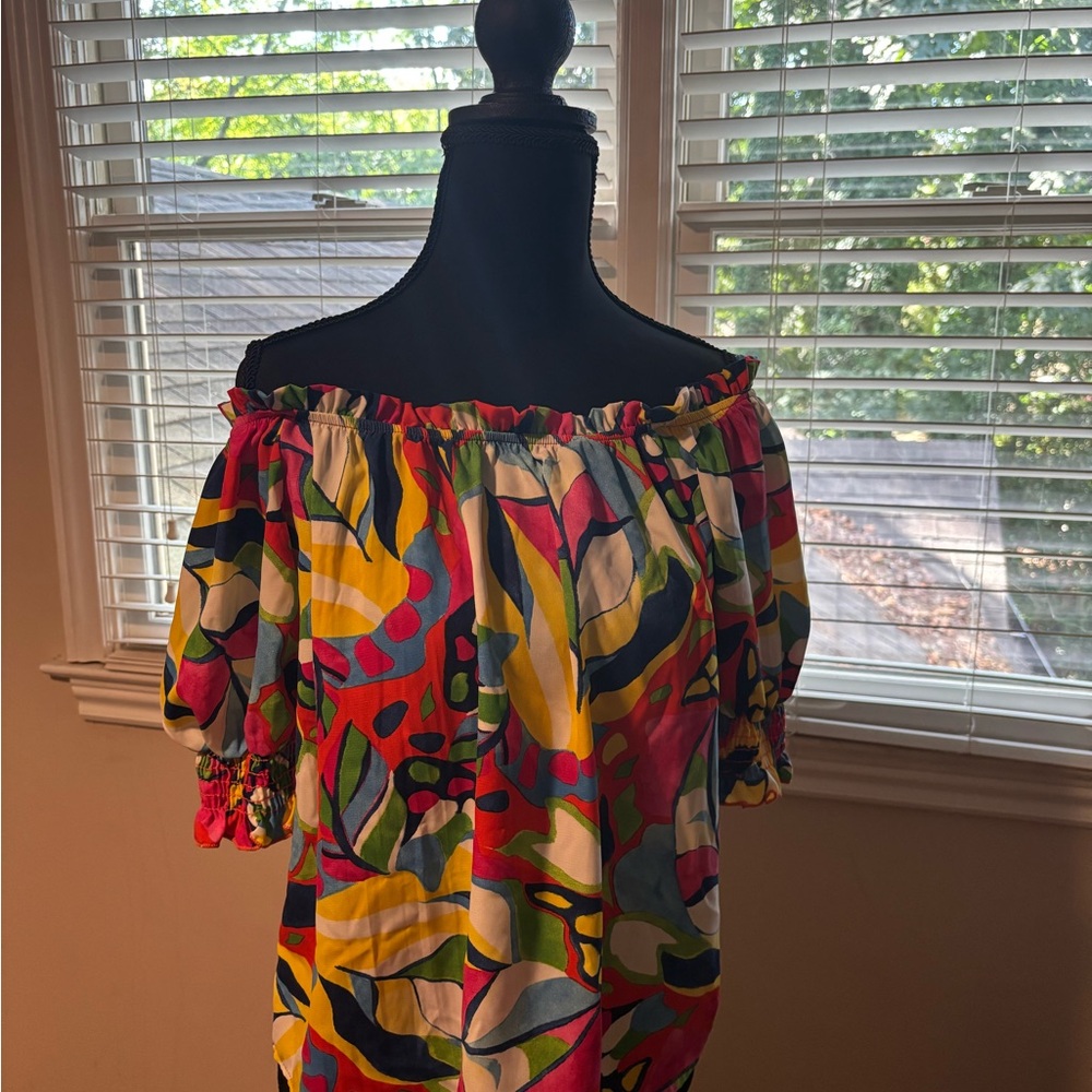 Periwinkle by Barlow Multicolor Off-Shoulder Blouse